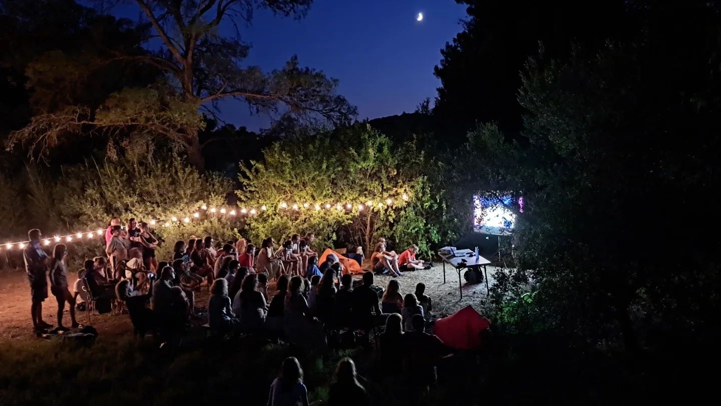 Pročitajte više o članku Predavanje astrofizičara Bojana Pečnika na temu Fermijevog paradoksa